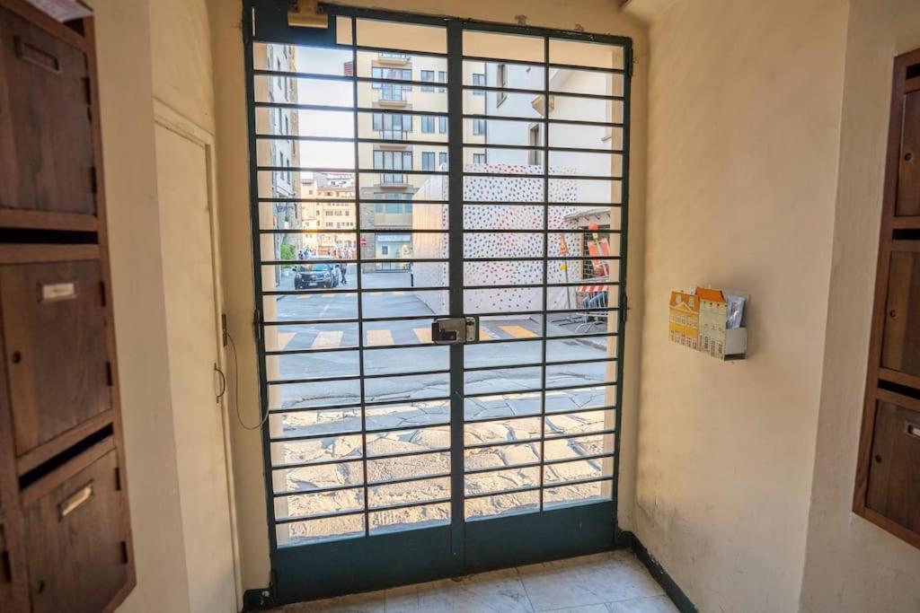 Ponte Vecchio'S Penthouse Daire Floransa Dış mekan fotoğraf